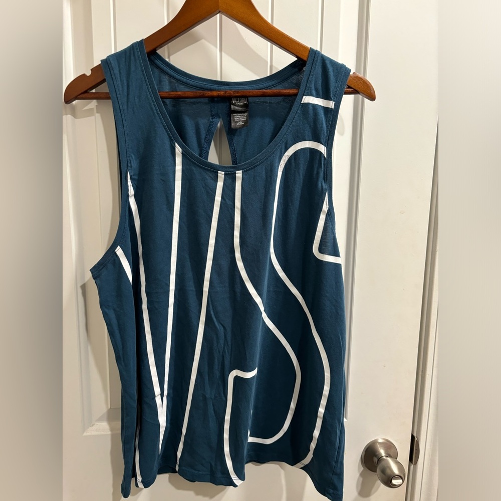 VS Sport tank